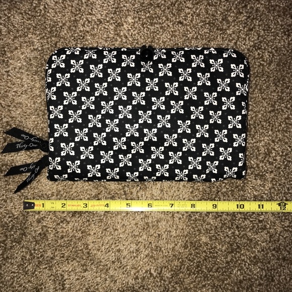 thirty-one Other - Thirty One Jewelry pouch thirty-one Other - Thirty One Jewelry pouch